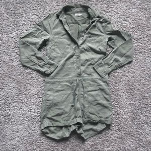 Faherty green long sleeve romper